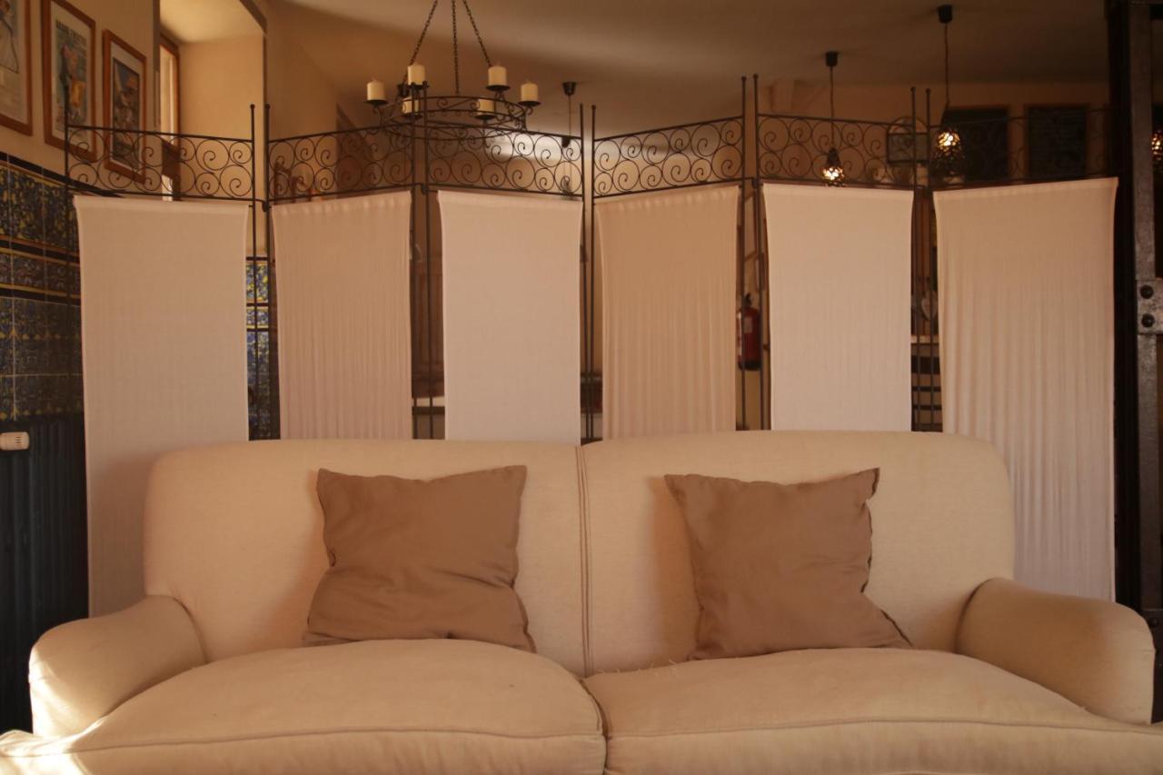 Hotel Villa Maria Fuentes de Béjar Eksteriør billede